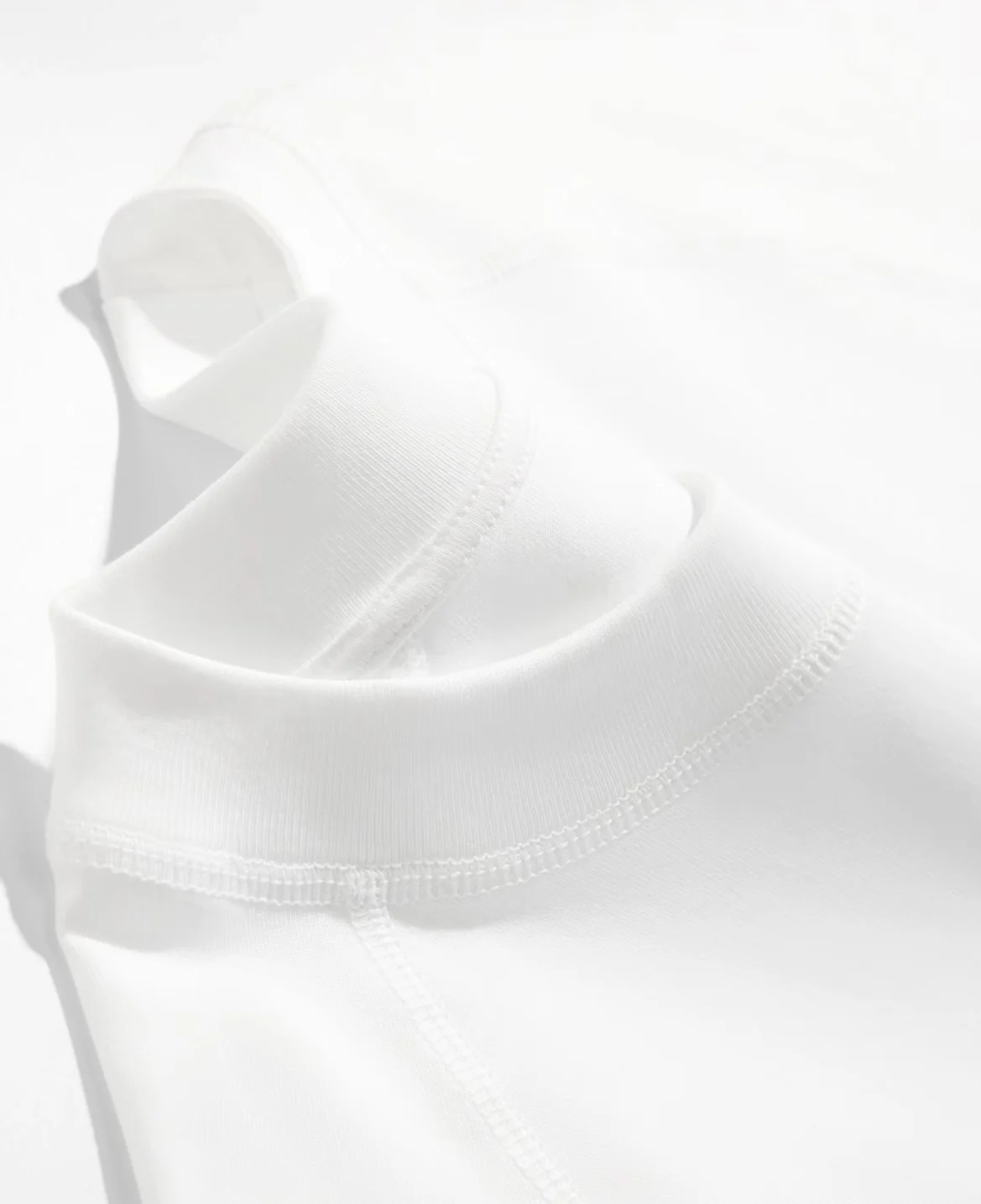 オニーサ タイガー メキシコ 66 ユニセックス Tシャツ  - Men Shoes China のレビューと価格